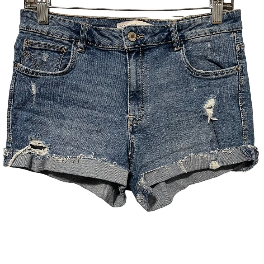 ZARA Trafaluc Denim High Rise Distressed Hem Shorts Women's Size 6